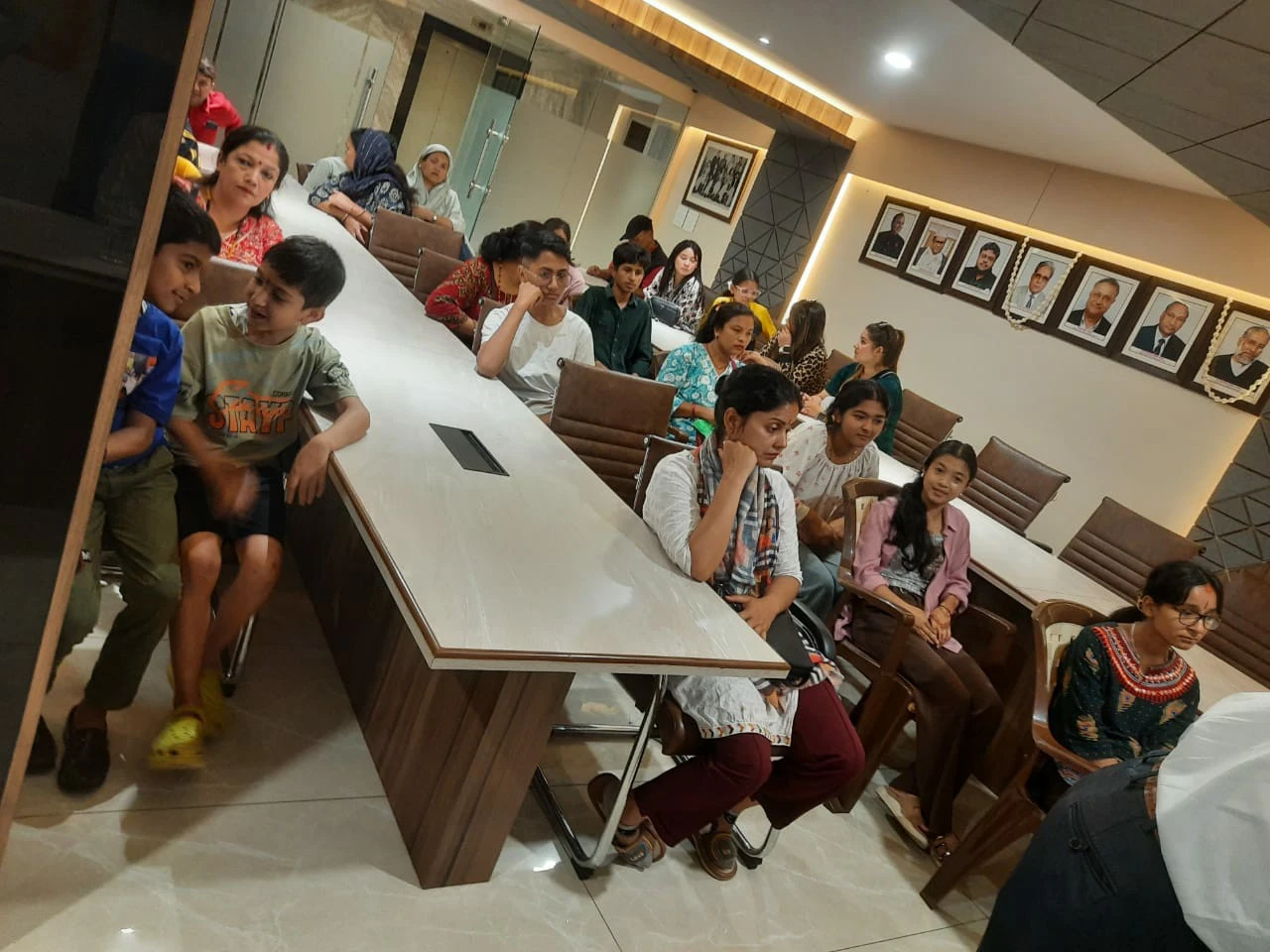 छात्रवृत्ति प्रदान